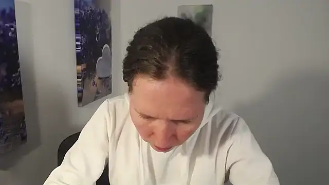 Sexy MargoX  online show from April 19, 2026, 6:10 pm