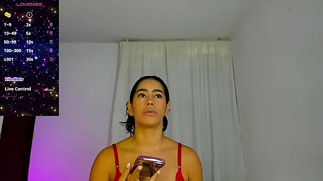 VioletaSotter online show from November 28, 2025, 12:19 pm