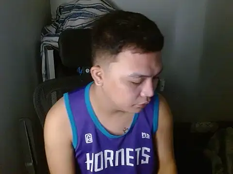 xsweetasian69x online show from April 23, 2026, 7:16 pm