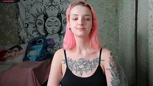 Cutie Adelia online show from December 2, 2024, 12:18 pm