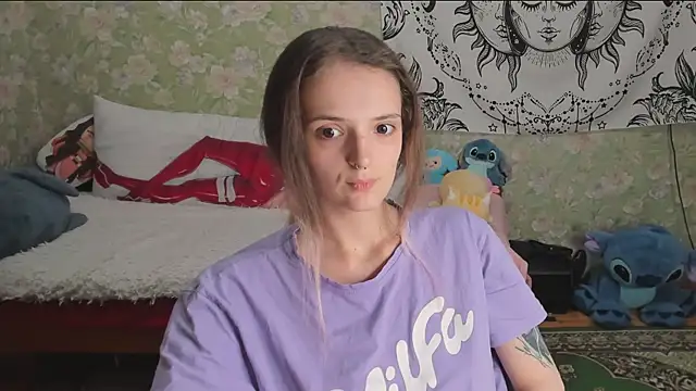 Snapshot of Cutie_Adelia chatting on July 22, 2026, 1:36 pm Cutie Adelia online show from July 22, 2026, 1:36 pm