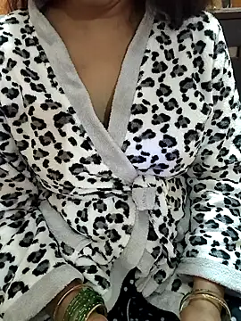 Diya 143 online show from December 21, 2025, 6:04 pm