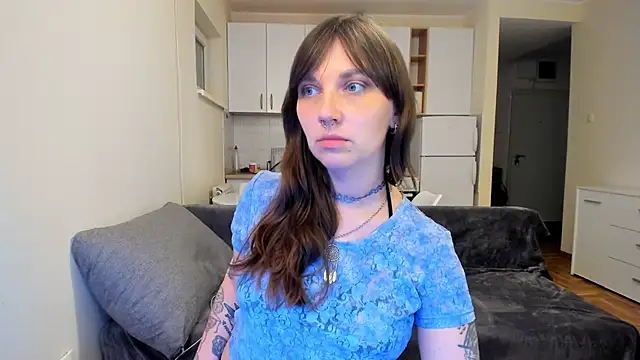 StacyTigerr online show from February 3, 2025, 9:07 pm