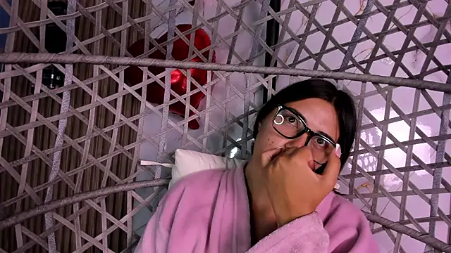 brenda moris01 online show from February 26, 2026, 10:31 pm