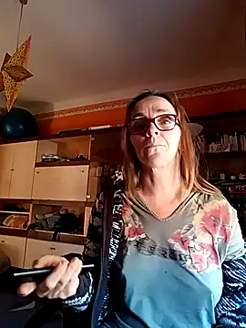 Dettybitch40 online show from October 4, 2025, 8:34 am