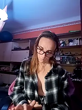 Dettybitch40 online show from November 6, 2025, 7:59 pm