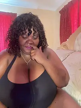 Snapshot of Michyboldy chatting on January 9, 2025, 10:52 am Michyboldy online show from January 9, 2025, 10:52 am