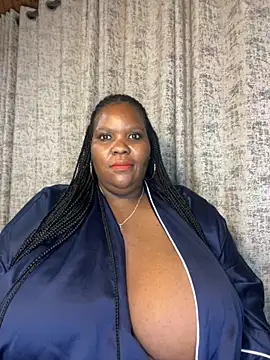 Snapshot of Michyboldy chatting on December 5, 2025, 1:58 am Michyboldy online show from December 5, 2025, 1:58 am