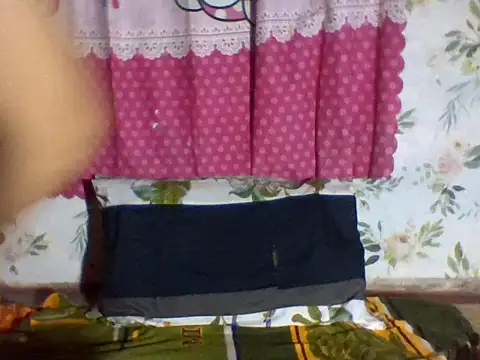 supertightkitty online show from December 4, 2025, 12:09 am