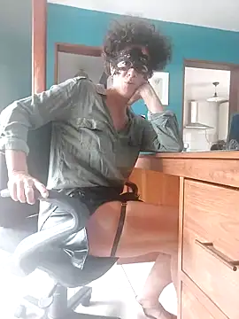 LightedWoman online show from February 10, 2025, 5:14 am