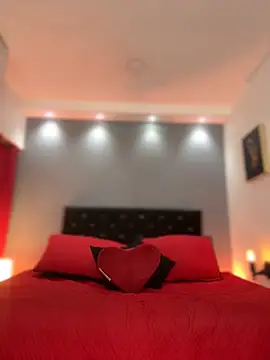 Snapshot of New_Arab_Kingdom chatting on February 7, 2025, 5:29 pm New Arab Kingdom online show from February 7, 2025, 5:29 pm