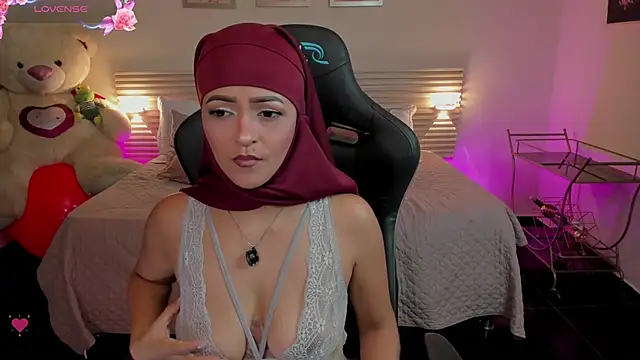 Snapshot of New_Arab_Kingdom chatting on September 14, 2025, 4:50 pm New Arab Kingdom online show from September 14, 2025, 4:50 pm