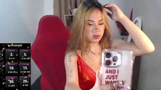 FrancineGarcia online show from January 11, 2026, 11:59 am