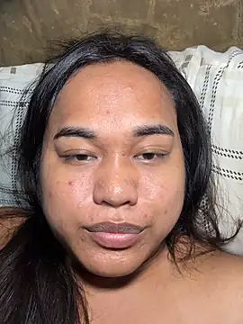 Snapshot of bettina_love chatting on July 28, 2026, 10:54 am bettina love online show from July 28, 2026, 10:54 am