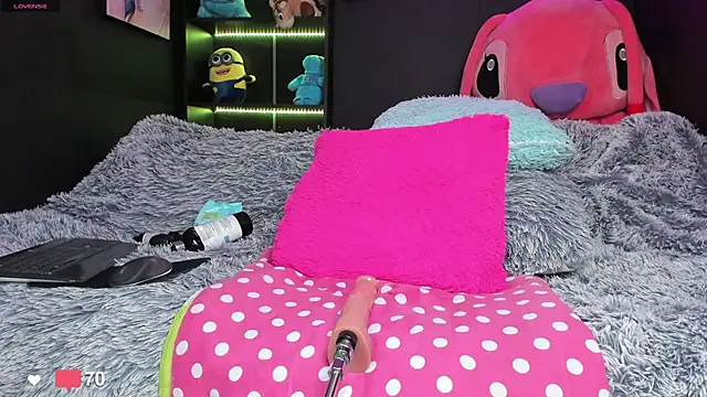 Emilyjhonson 01 online show from January 31, 2025, 6:14 pm