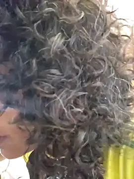 Goldenlace online show from October 2, 2025, 11:50 am