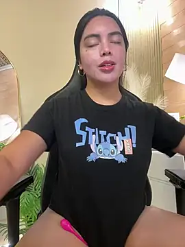 HotstuffCherrySummer online show from March 21, 2025, 6:49 am