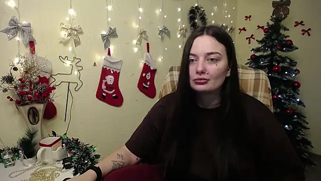 Snapshot of MilanaPrice chatting on December 18, 2025, 6:36 pm MilanaPrice online show from December 18, 2025, 6:36 pm