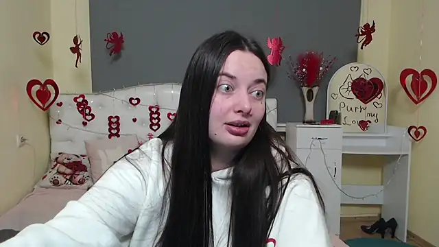 Snapshot of MilanaPrice chatting on February 15, 2026, 7:05 am MilanaPrice online show from February 15, 2026, 7:05 am