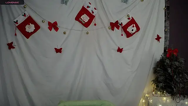 MaryEm976 online show from December 22, 2024, 9:00 am