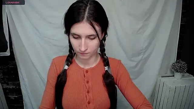 MaryEm976 online show from January 24, 2025, 8:44 am