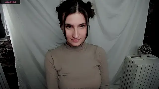 MaryEm976 online show from January 26, 2025, 1:36 pm