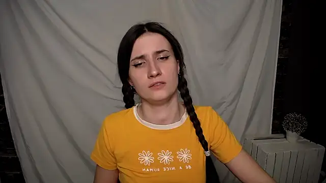 MaryEm976 online show from February 14, 2025, 1:08 pm