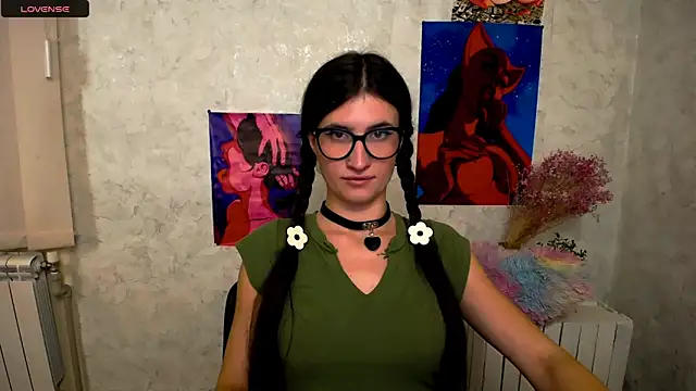 MaryEm976 online show from September 28, 2025, 5:29 pm