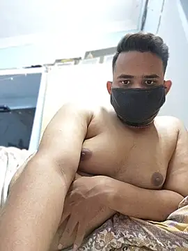 chinmlip online show from March 13, 2026, 6:58 pm