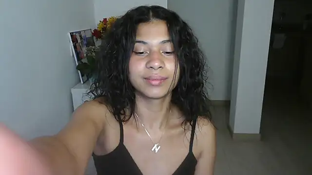 dark enchantress  online show from January 20, 2025, 1:39 am