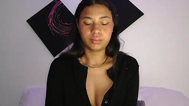 dark enchantress  online show from October 25, 2025, 10:04 pm