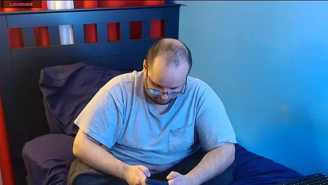 lefty15242 online show from October 14, 2025, 5:30 am