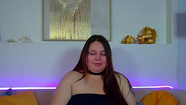 LillianKim online show from October 5, 2025, 6:45 am