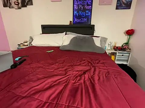 AngelSinz69 online show from February 2, 2025, 9:02 pm