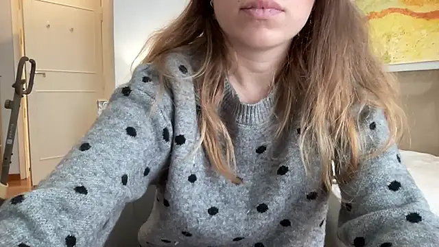 Mollyy998 online show from October 29, 2025, 8:38 am