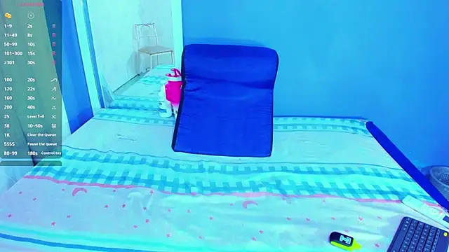 MAILYN ER online show from March 21, 2025, 8:29 pm