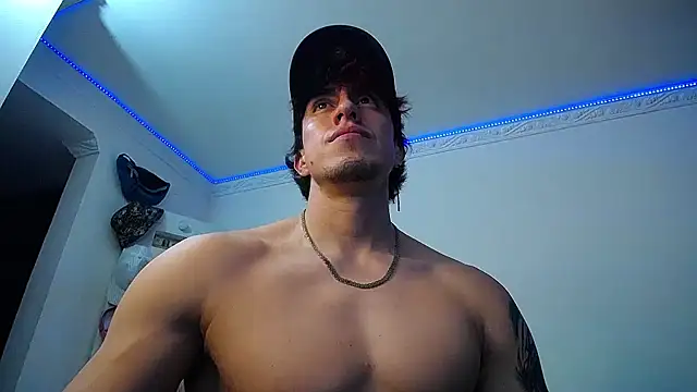 strongboy  online show from January 29, 2025, 12:54 am