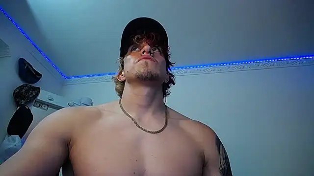 strongboy  online show from March 13, 2025, 1:54 am