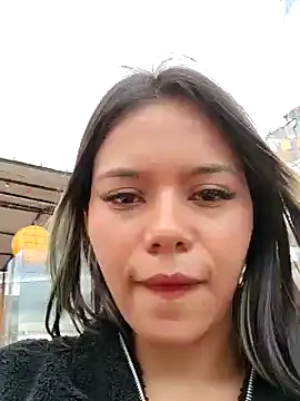 -Camila  online show from December 19, 2024, 6:01 pm