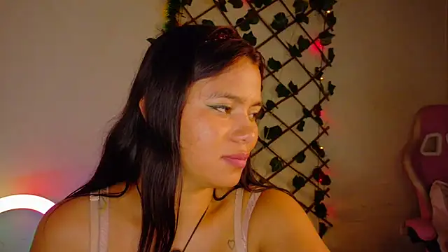 -Camila  online show from March 8, 2026, 4:11 pm