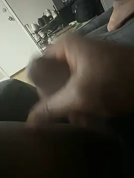 little0245 online show from February 8, 2026, 1:31 am