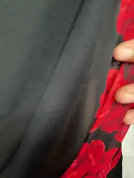 Snapshot of love_pihu chatting on March 3, 2026, 12:55 pm love pihu online show from March 3, 2026, 12:55 pm