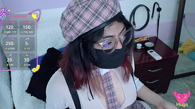 Catwhite  online show from November 11, 2025, 7:36 pm