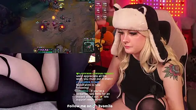 evamila online show from February 6, 2025, 1:27 am