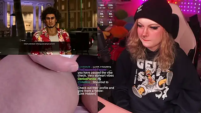 evamila online show from February 11, 2025, 1:20 am