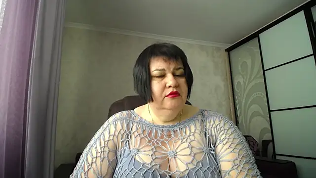 JuicyLady Di online show from September 22, 2025, 4:47 am