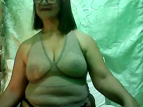 ScorpionLove12 online show from February 6, 2026, 2:20 pm