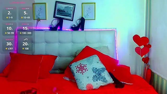 Ashley Beenson online show from December 26, 2024, 5:08 pm