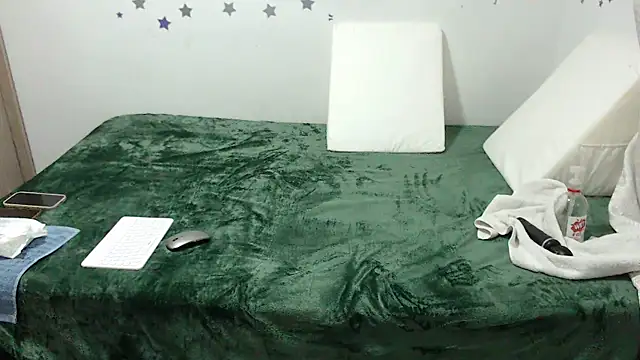 maya hottt online show from December 22, 2024, 7:11 am