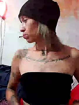 Snapshot of fablob23 chatting on April 22, 2026, 2:47 am fablob23 online show from April 22, 2026, 2:47 am